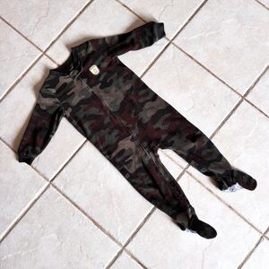 Carters • Fleece Sleeper